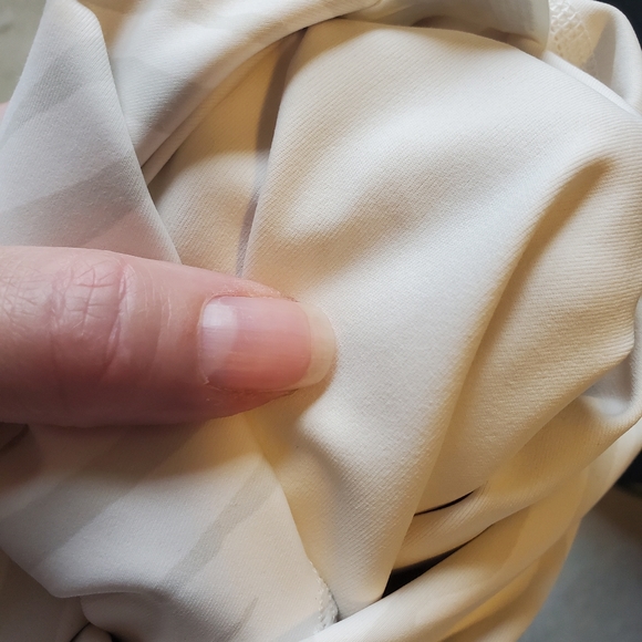 New, no tags Old Navy Active cream high waist jogger in 7/8 length, size Small - Picture 6 of 13